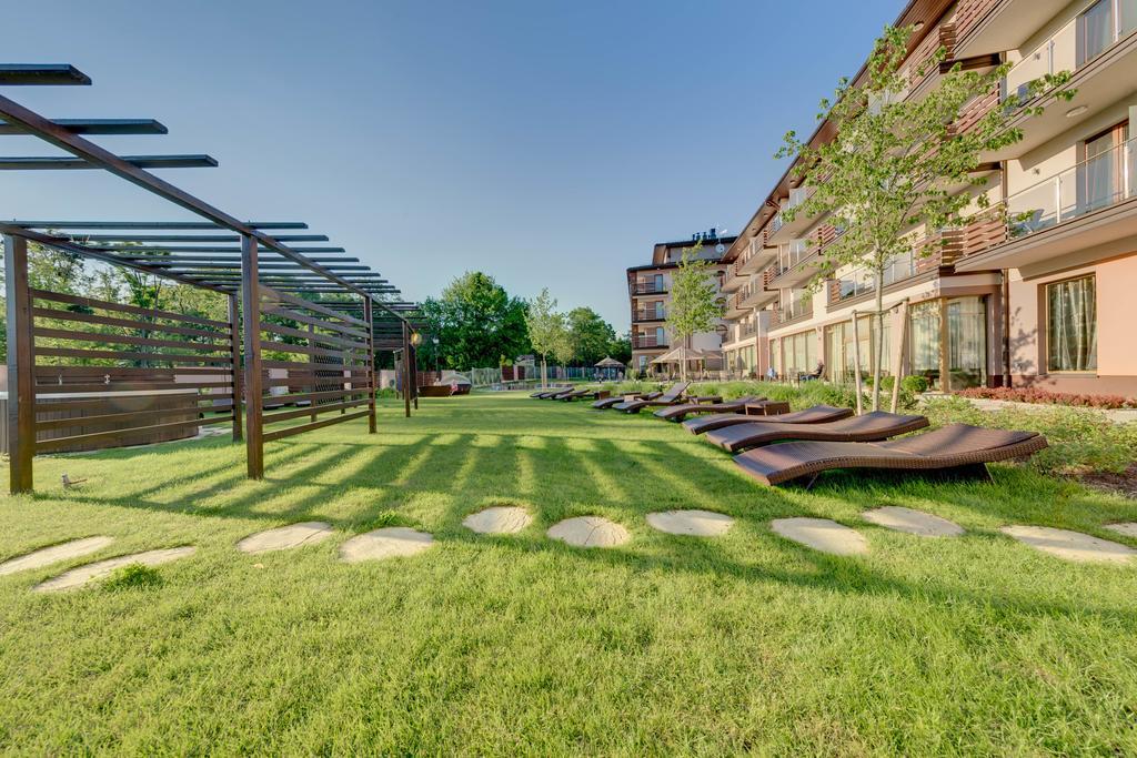 Mineral Hotel Malinowy Raj Solec-Zdrój Exterior foto